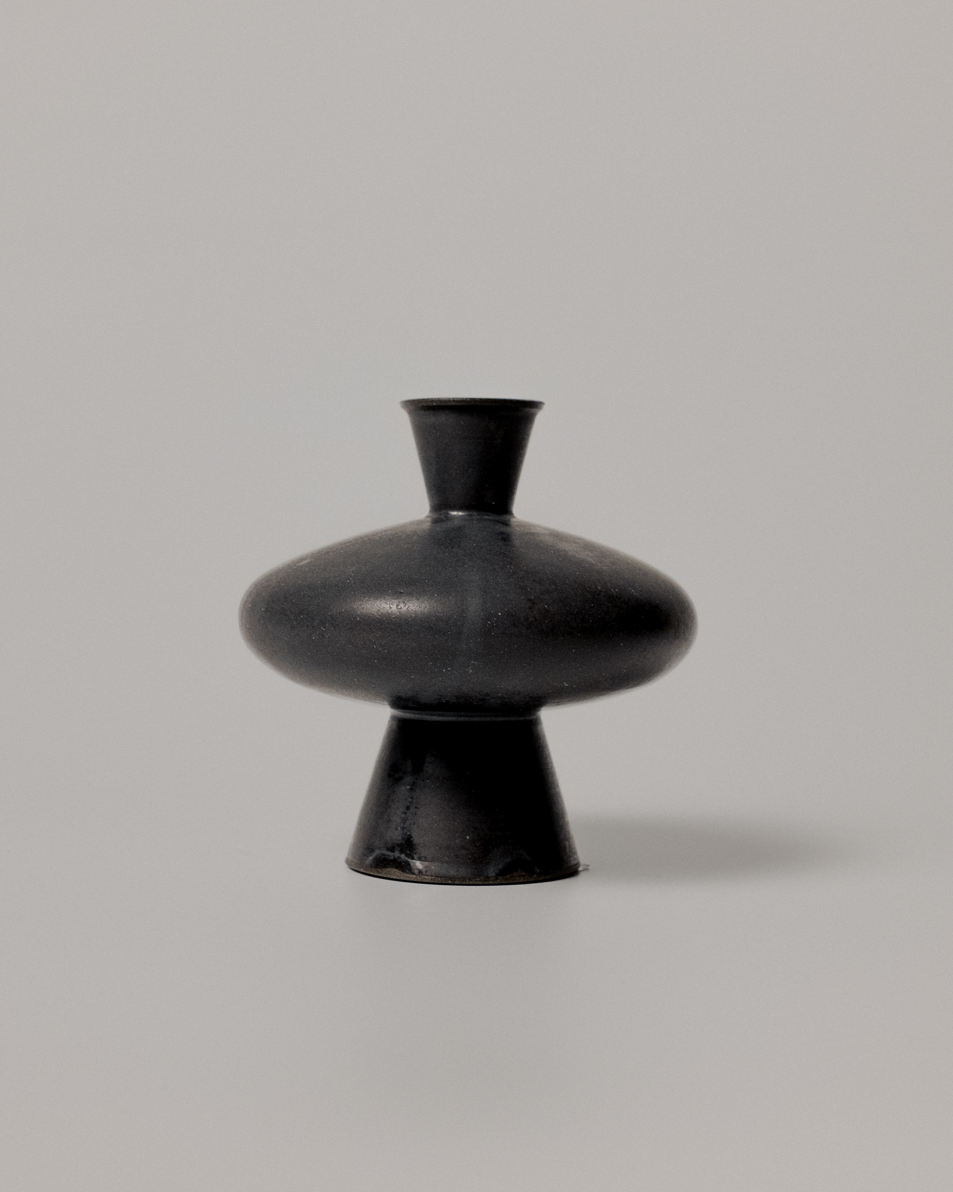 Archive 14 Vase