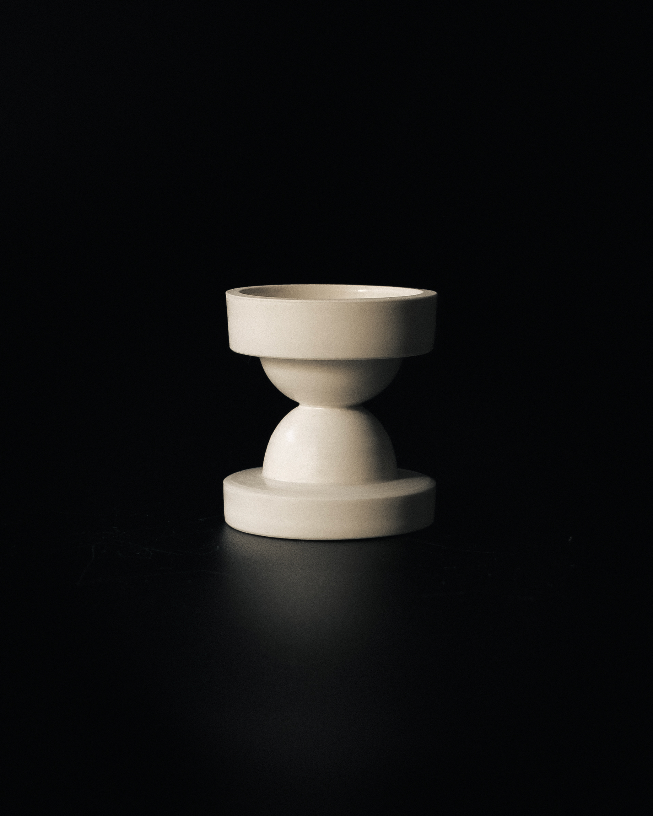 G15 Candle Holder