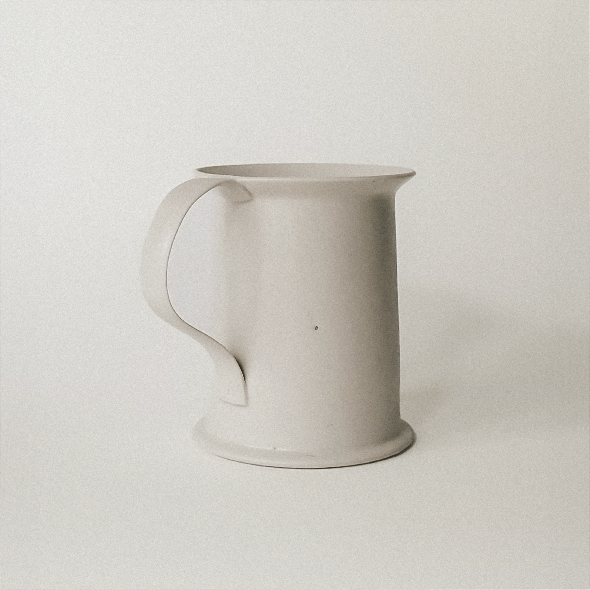 M9 Mug