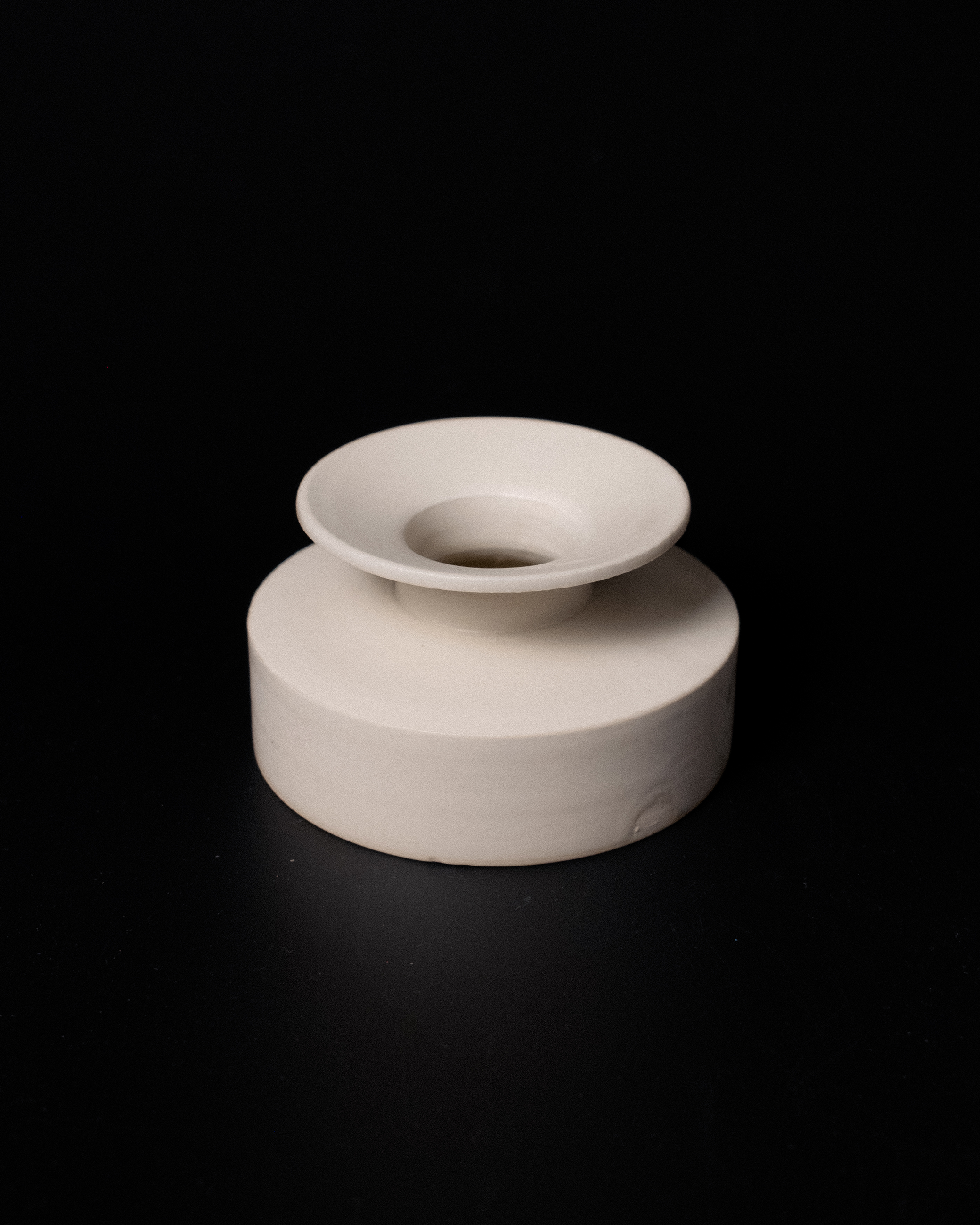 Archive 03 Vase
