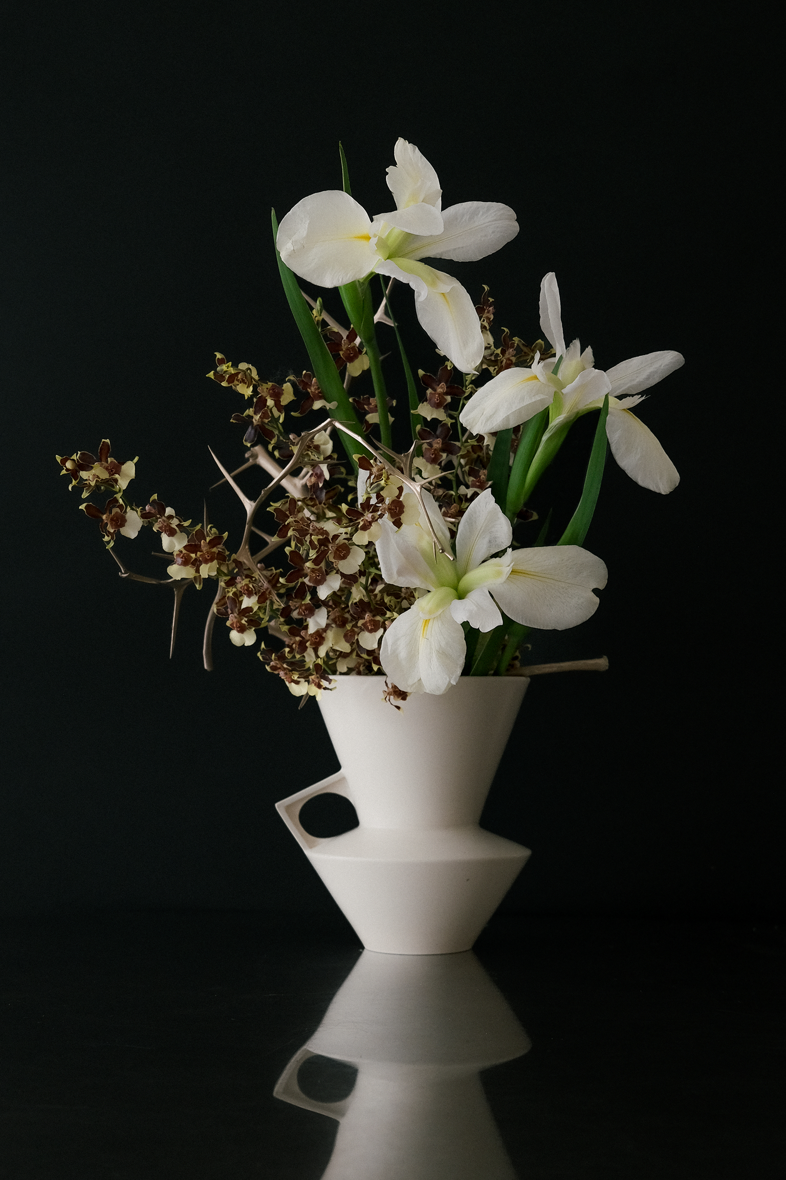 Ikebana Workshop with EMH Vase