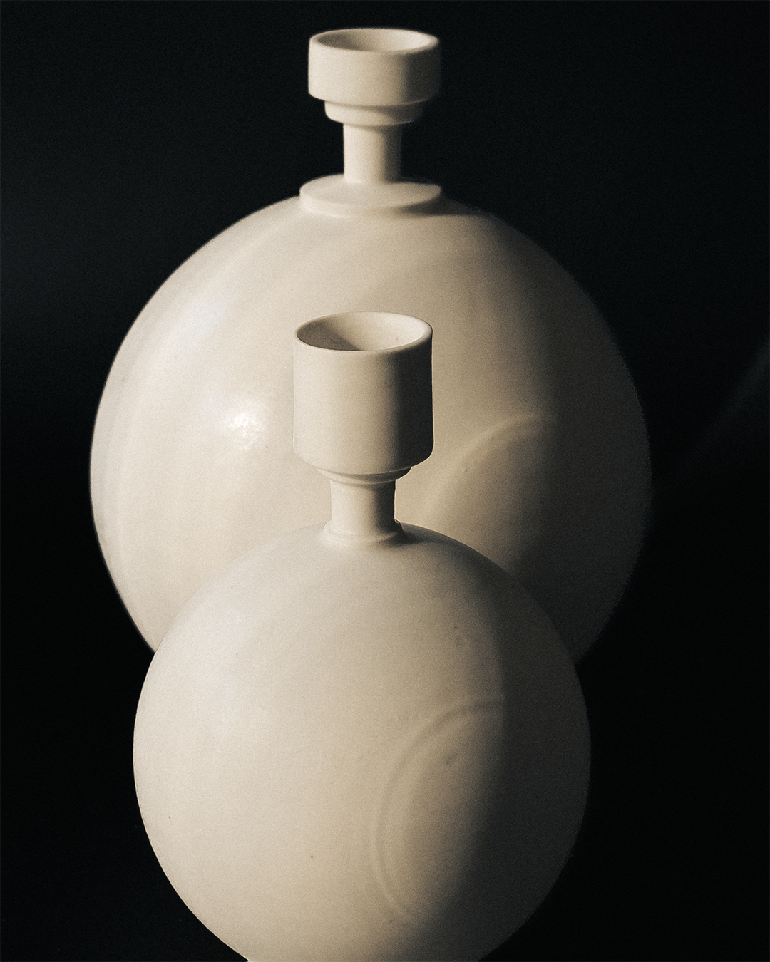 G7 Vase